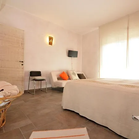 Le Stanze Di Patika - Design Sardo E Boutique Panzió 4*